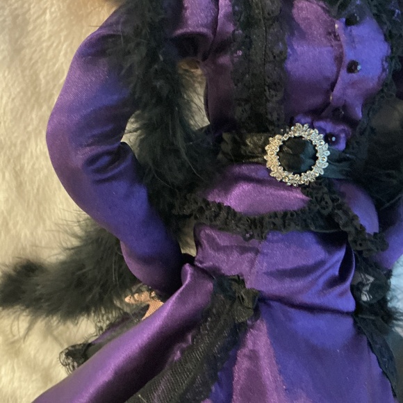 Vintage 2003 Jan McLean Exclusively Yours Porcelain Doll “Pearl” French Floozie - Picture 3 of 6